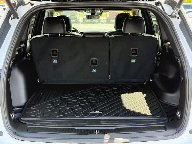 used 2025 Jeep Grand Cherokee car, priced at $38,985