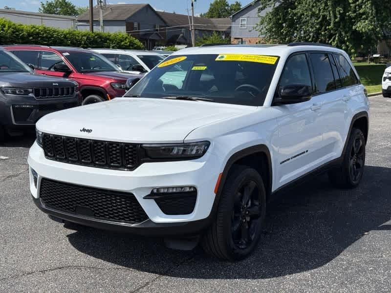 used 2025 Jeep Grand Cherokee car, priced at $38,985