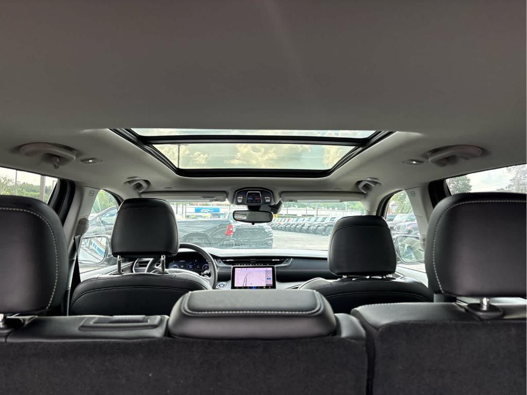 used 2023 Jeep Grand Cherokee car, priced at $30,247