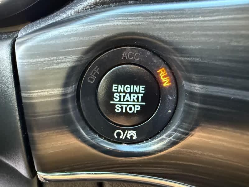 used 2021 Jeep Grand Cherokee car, priced at $25,685