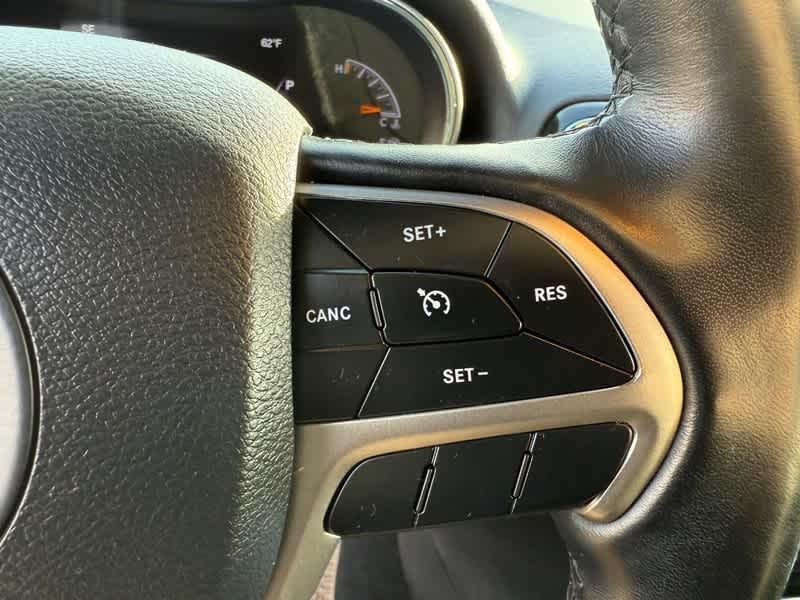 used 2021 Jeep Grand Cherokee car, priced at $25,685