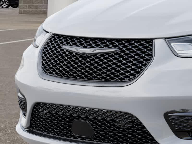 new 2026 Chrysler Pacifica car, priced at $46,166
