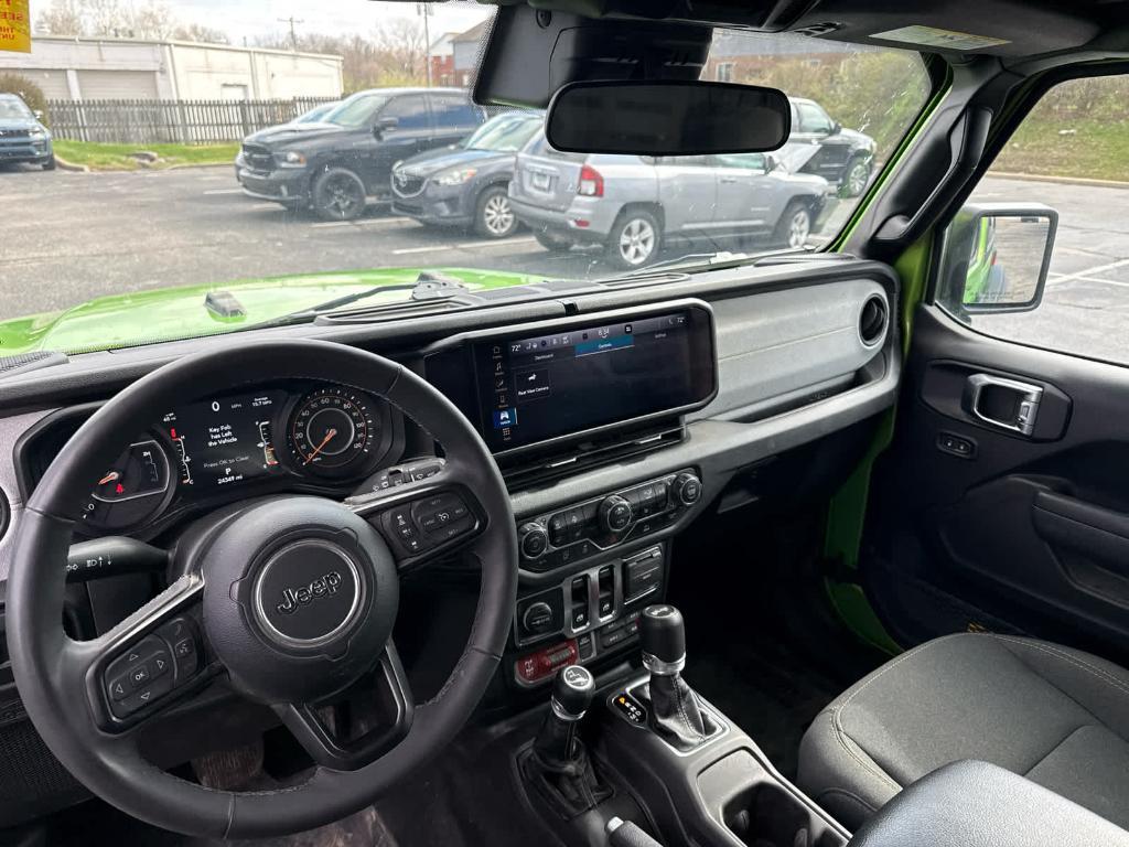 used 2025 Jeep Wrangler car, priced at $37,988