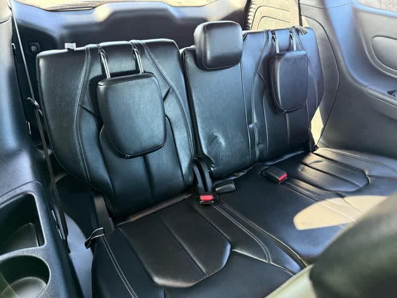 used 2022 Chrysler Pacifica Hybrid car, priced at $29,485