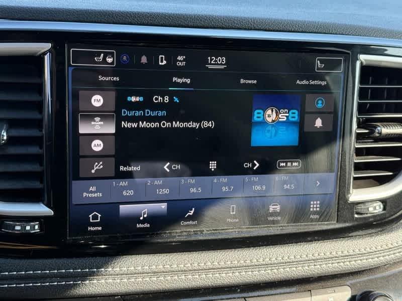 used 2022 Chrysler Pacifica Hybrid car, priced at $29,485