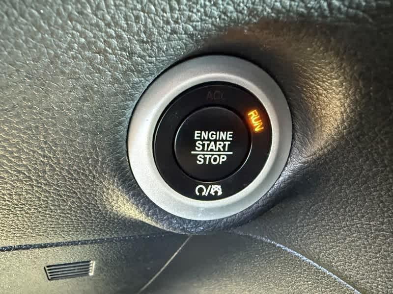 used 2022 Chrysler Pacifica Hybrid car, priced at $29,485