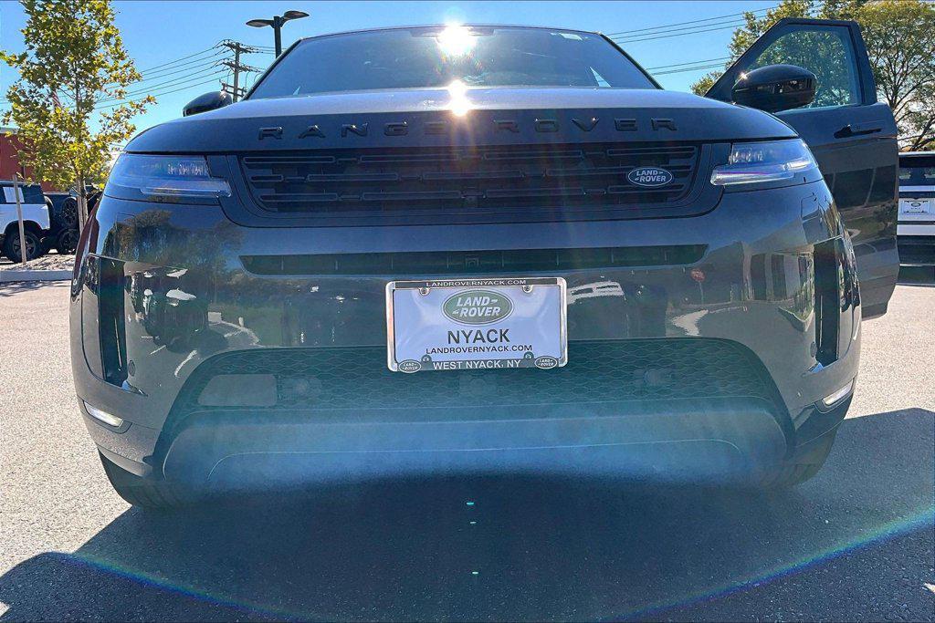 Land Rover Range Rover Evoque view 29