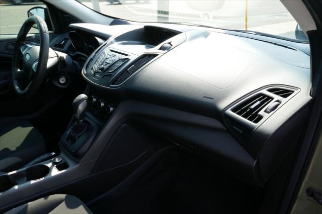 used 2014 Ford Escape car, priced at $5,995