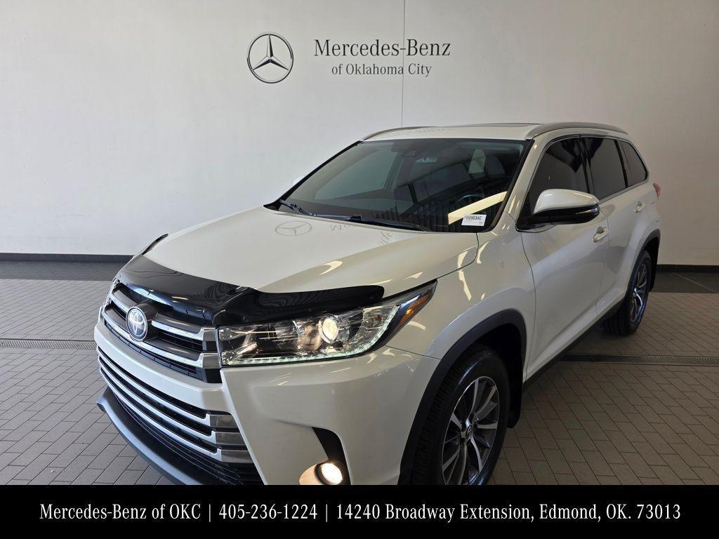 used 2019 Toyota Highlander car, priced at $21,830