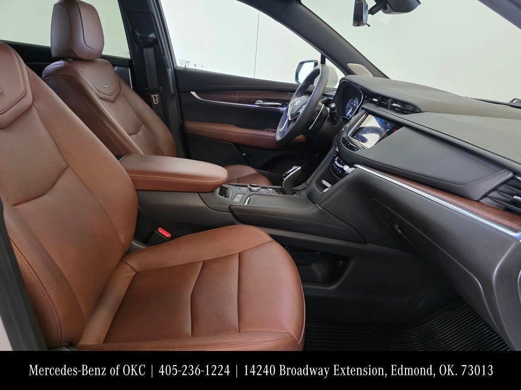 used 2021 Cadillac XT5 car, priced at $29,560