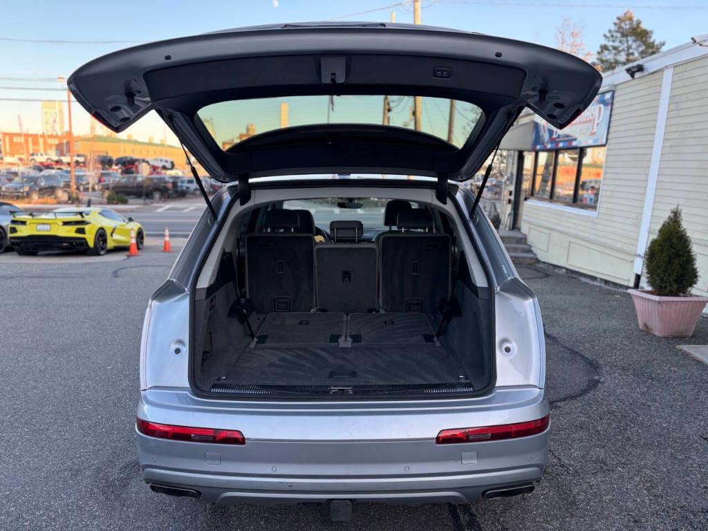used 2019 Audi Q7 car, priced at $17,580
