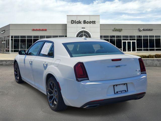 used 2018 Chrysler 300 car, priced at $13,495