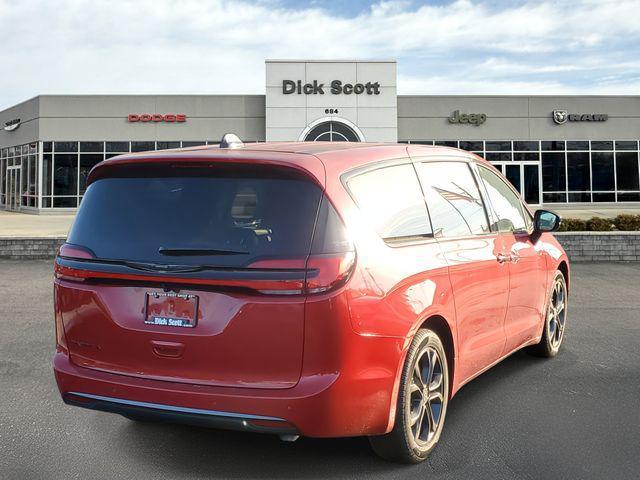 new 2026 Chrysler Pacifica car, priced at $43,289
