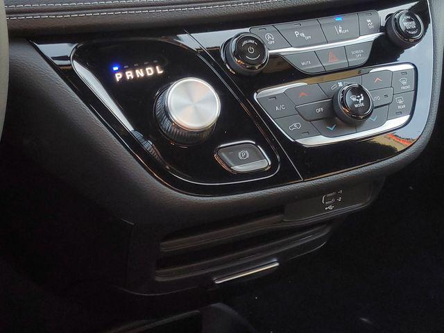 new 2026 Chrysler Pacifica car, priced at $43,289