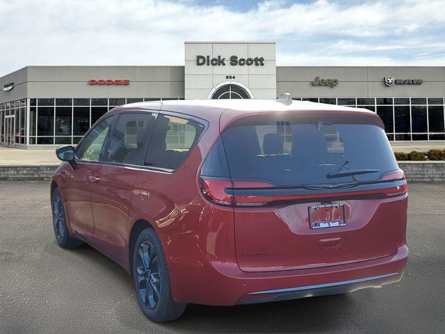 new 2026 Chrysler Pacifica car, priced at $43,289