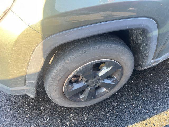 used 2018 Jeep Compass car, priced at $10,000