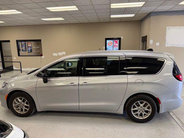 used 2024 Chrysler Pacifica car, priced at $27,000
