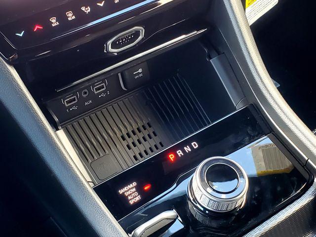 new 2026 Jeep Grand Cherokee car, priced at $49,965