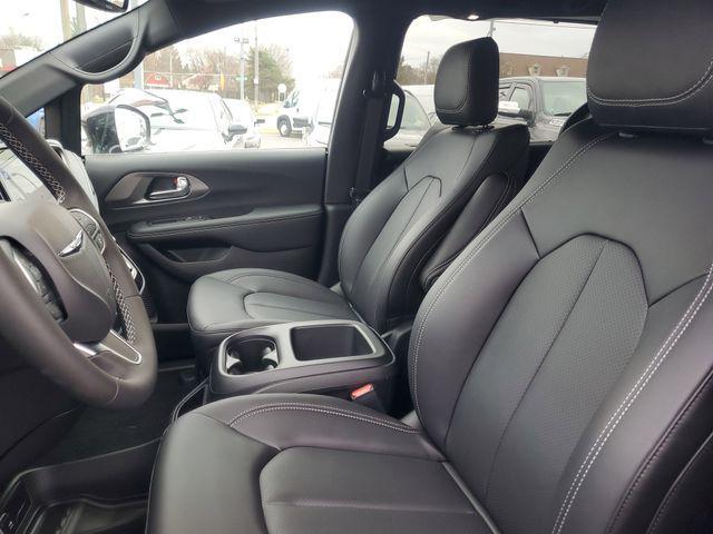 new 2026 Chrysler Pacifica car, priced at $44,347