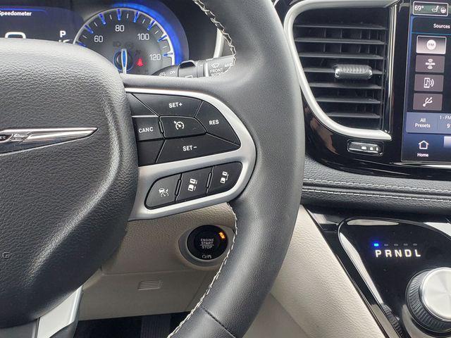 used 2023 Chrysler Pacifica car, priced at $32,995