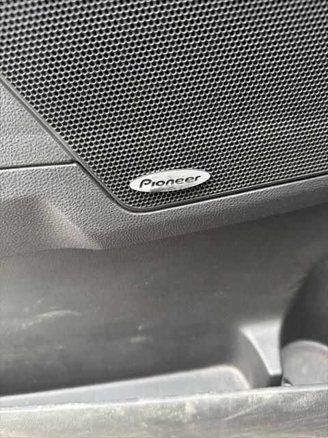 used 2014 Chevrolet Equinox car, priced at $7,000