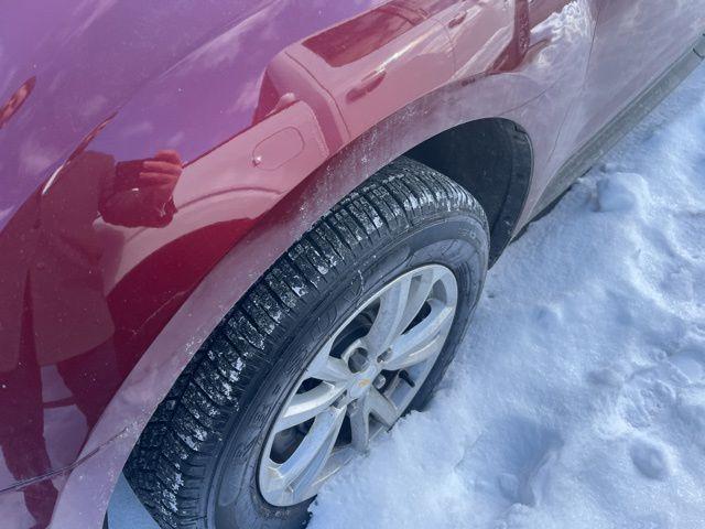 used 2017 Chevrolet Equinox car, priced at $8,500