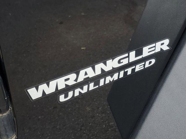 used 2015 Jeep Wrangler Unlimited car, priced at $17,000