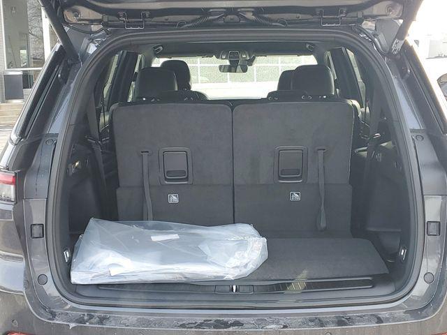 new 2025 Jeep Grand Cherokee L car, priced at $42,882