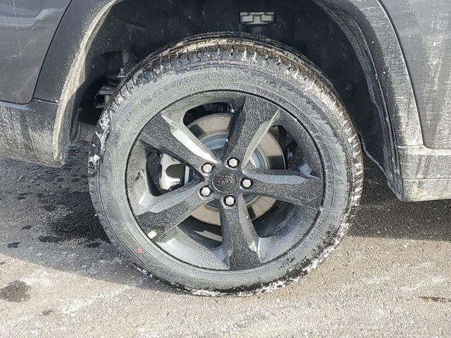 new 2025 Jeep Grand Cherokee L car, priced at $42,882