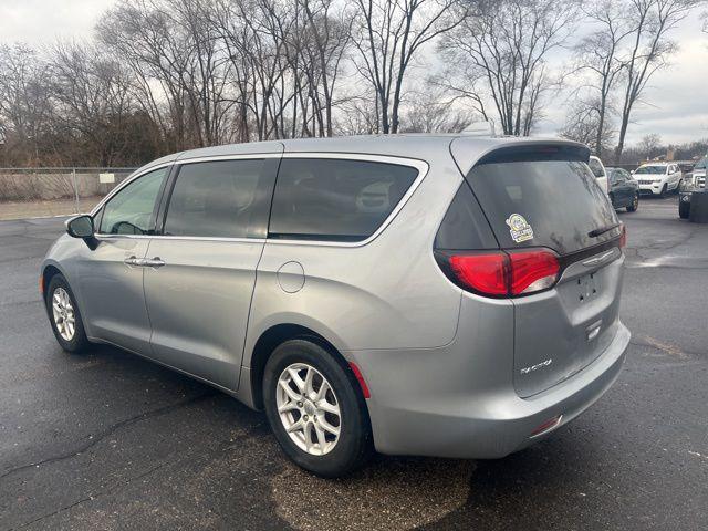 used 2017 Chrysler Pacifica car, priced at $10,000