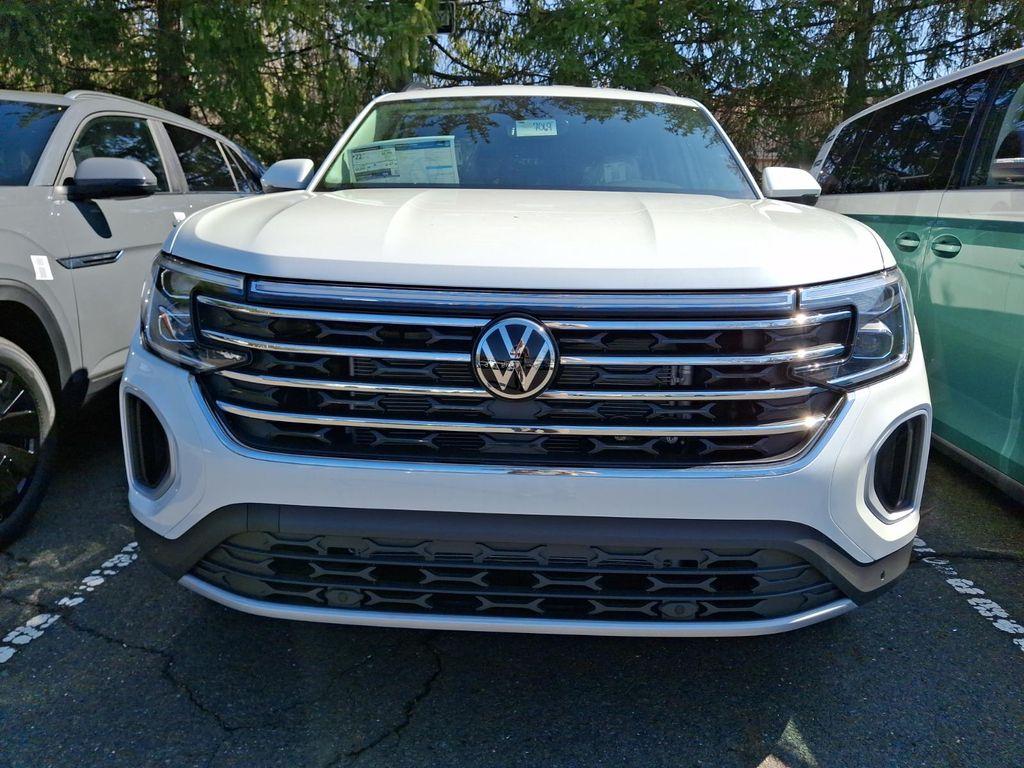 new 2026 Volkswagen Atlas car, priced at $49,088