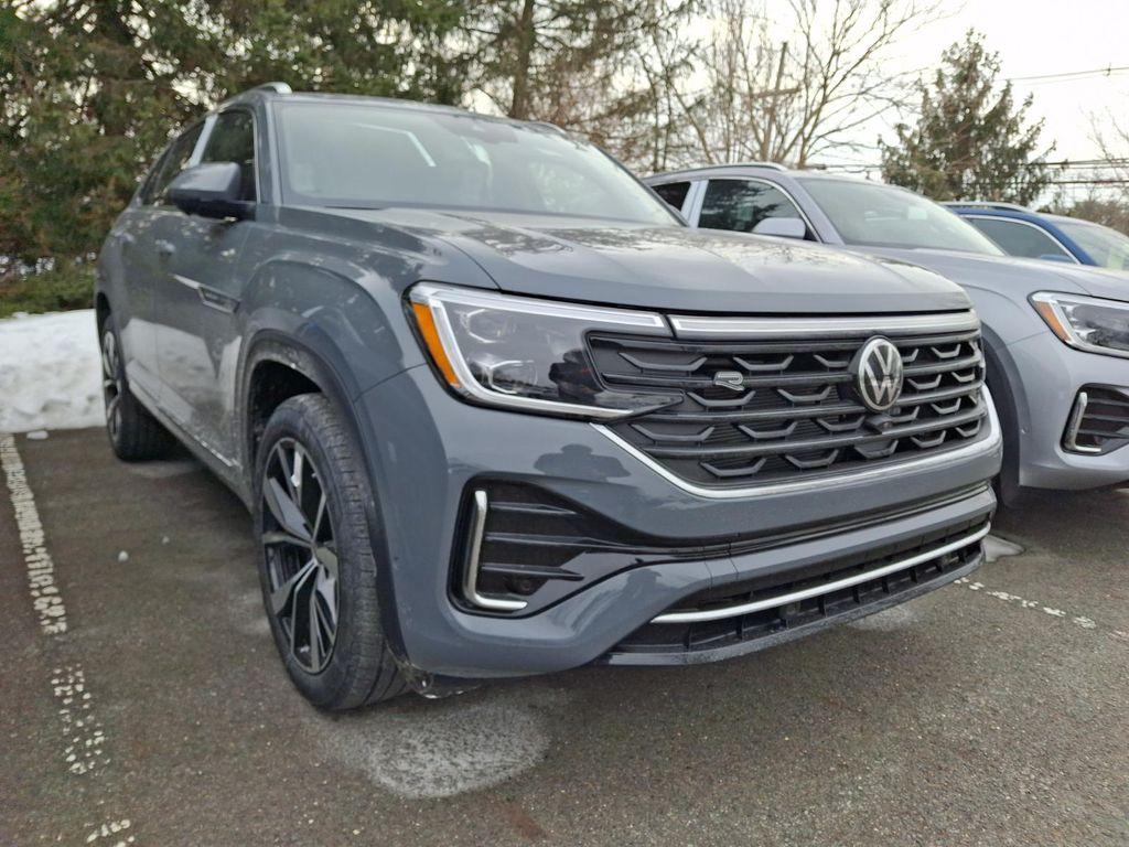 new 2026 Volkswagen Atlas Cross Sport car, priced at $56,924