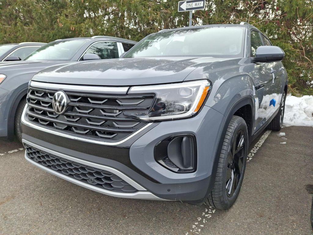 new 2026 Volkswagen Atlas Cross Sport car, priced at $47,333