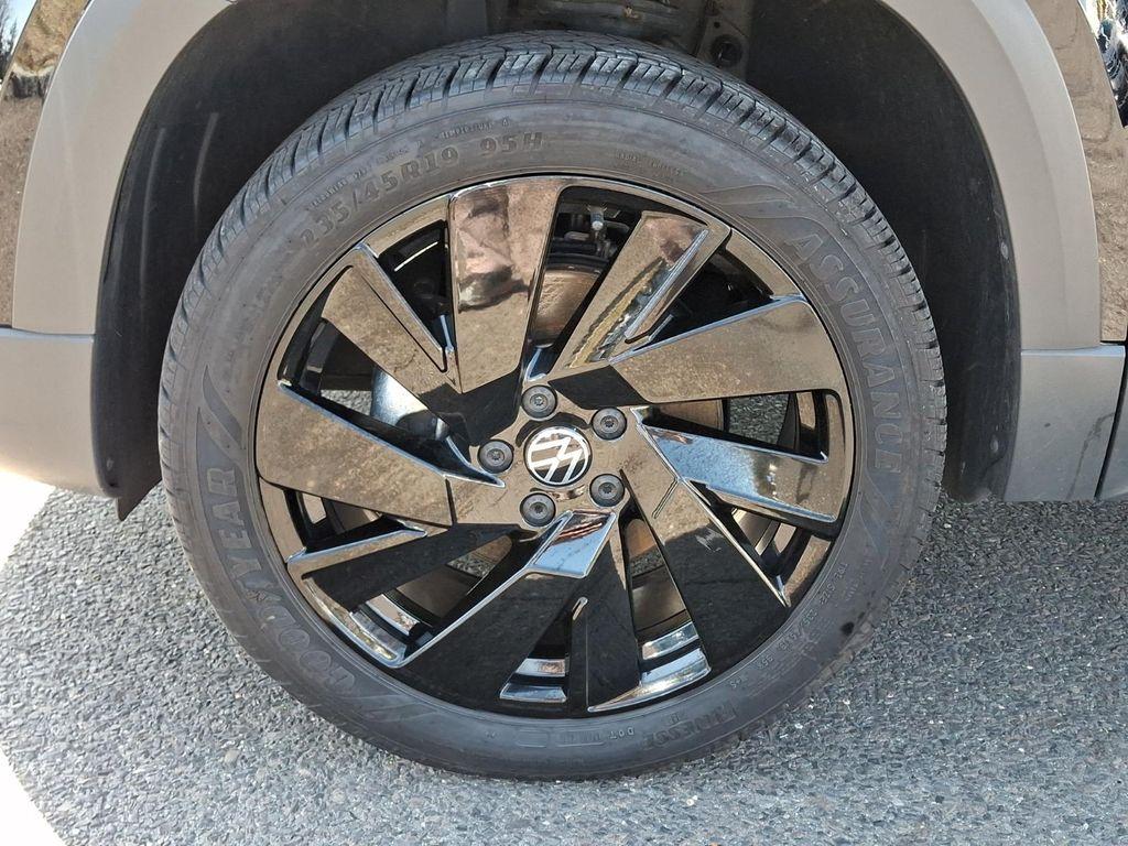 used 2024 Volkswagen Taos car, priced at $24,098