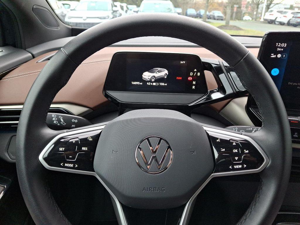 used 2023 Volkswagen ID.4 car, priced at $22,989