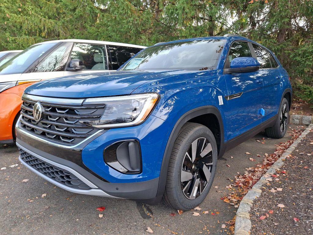 new 2026 Volkswagen Atlas Cross Sport car, priced at $47,469