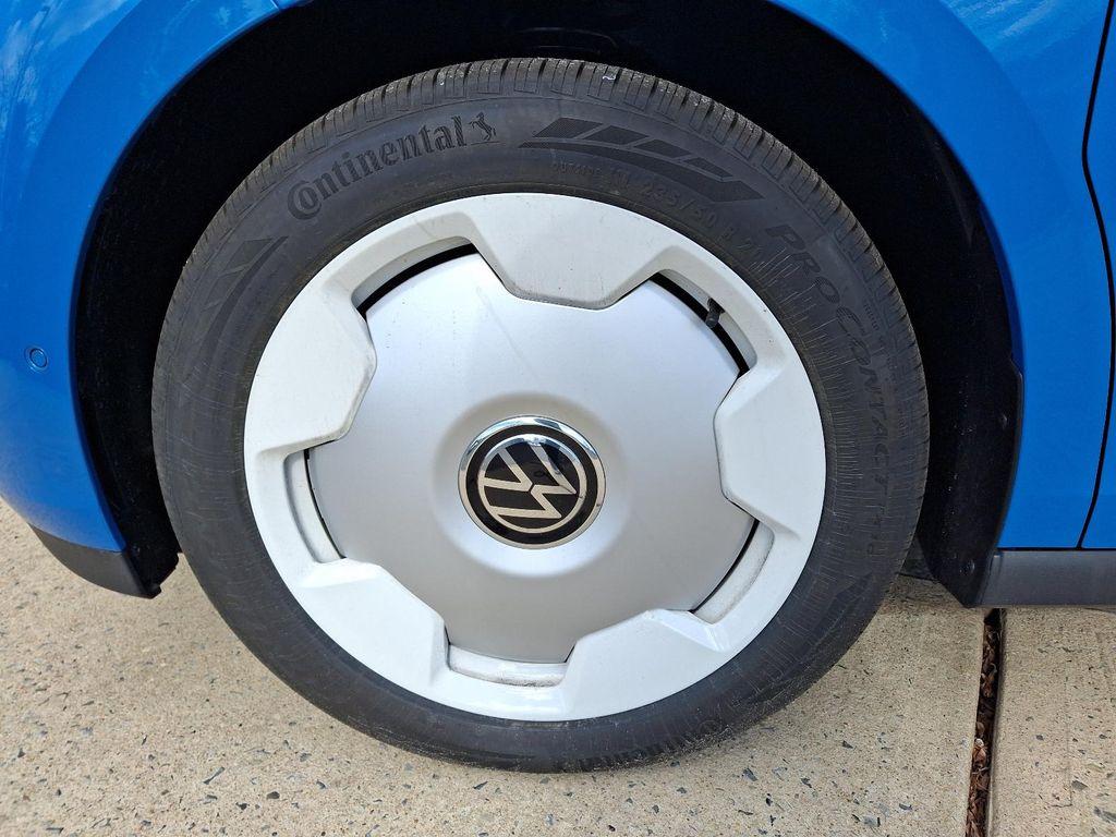 used 2025 Volkswagen ID. Buzz car, priced at $58,989