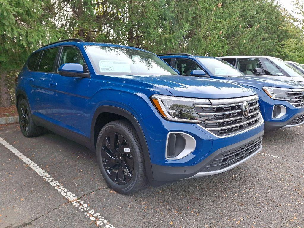 new 2026 Volkswagen Atlas car, priced at $49,833