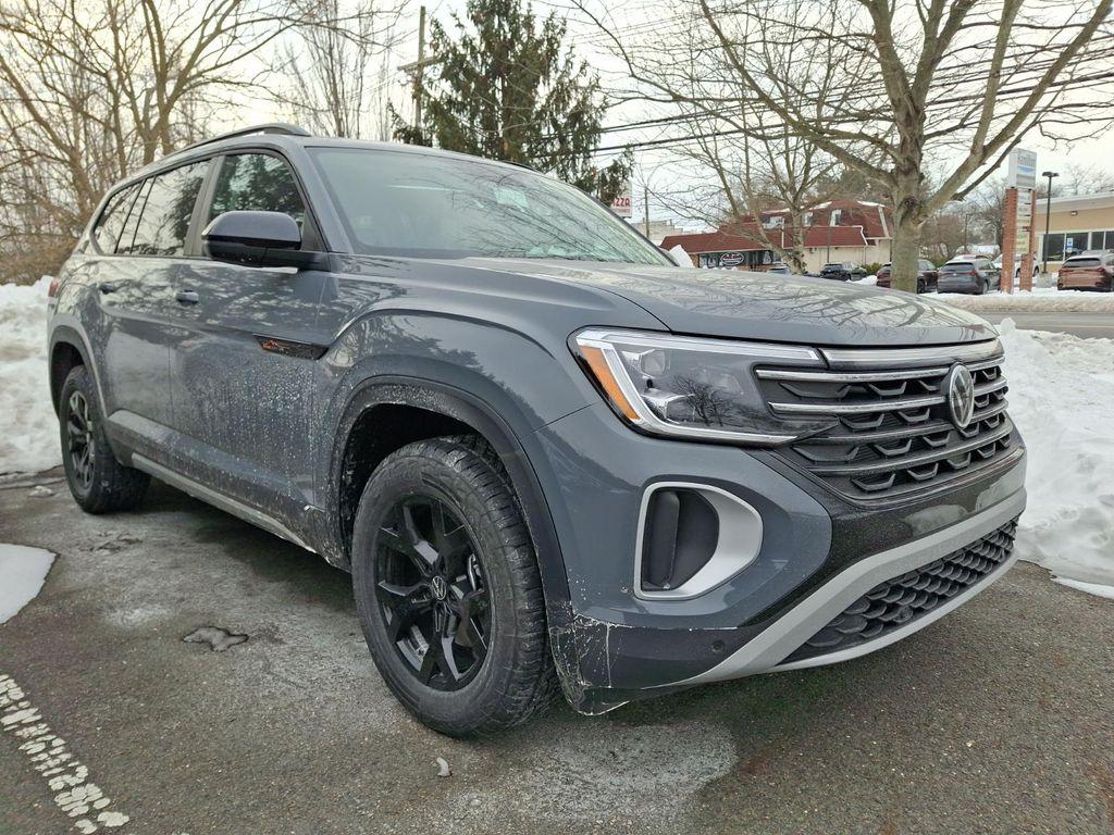 new 2026 Volkswagen Atlas car, priced at $51,109