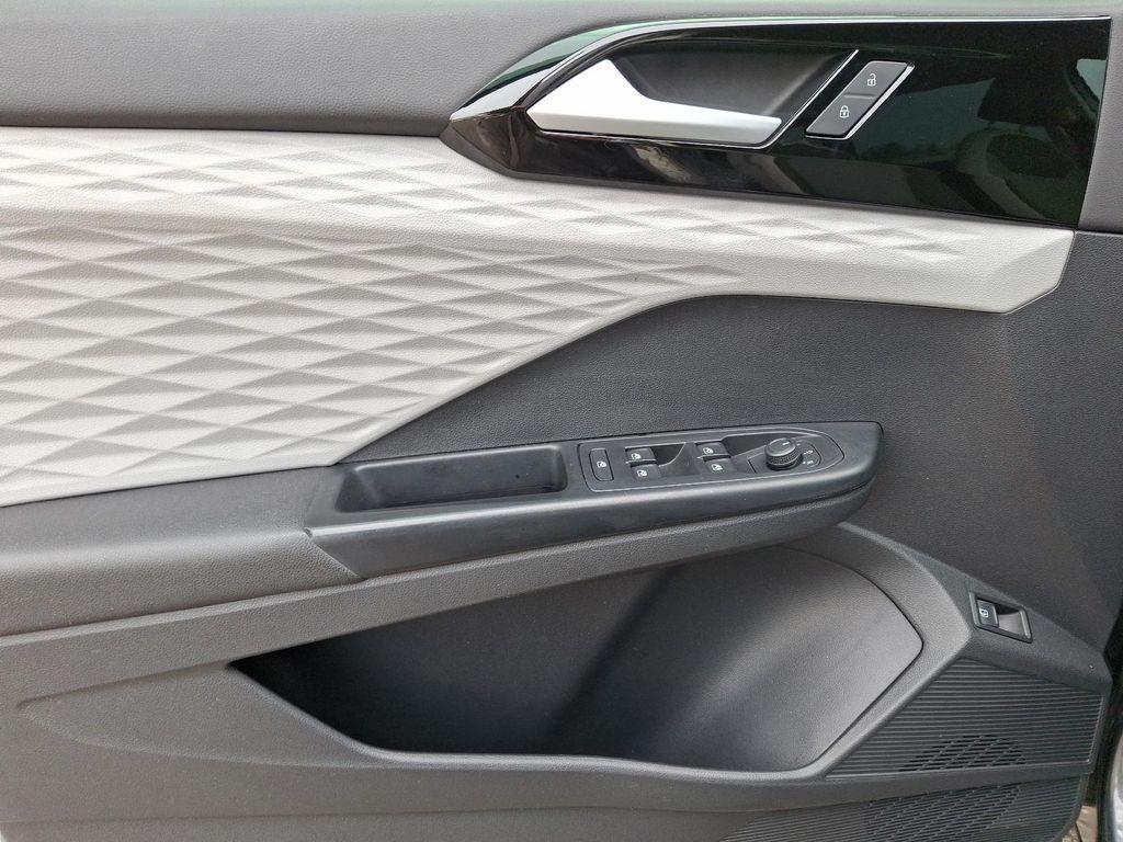 used 2022 Volkswagen Taos car, priced at $17,489