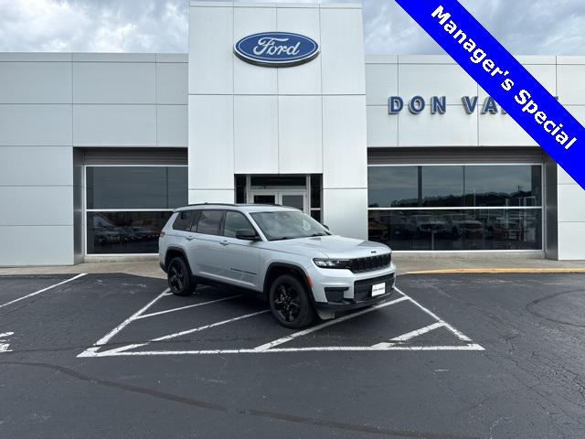 used 2023 Jeep Grand Cherokee L car, priced at $29,984