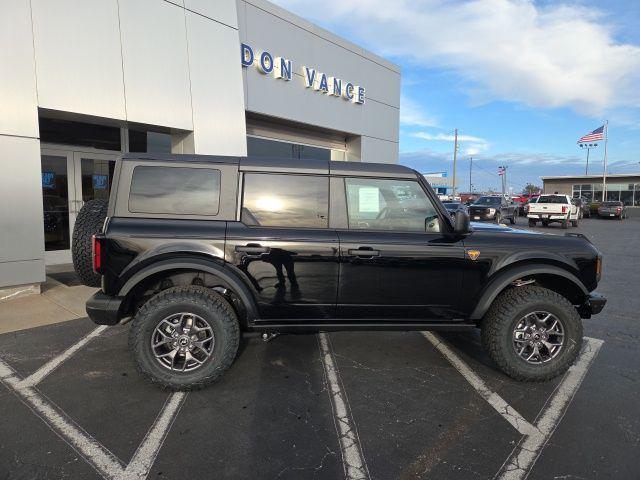 new 2025 Ford Bronco car, priced at $55,490