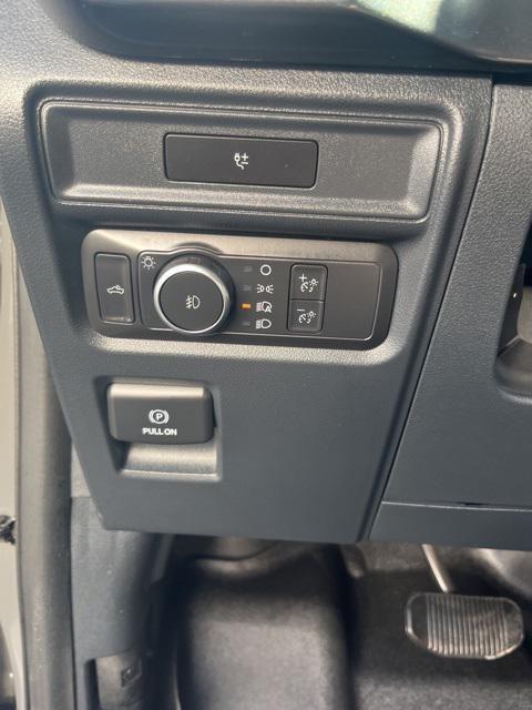 used 2021 Ford F-150 car, priced at $24,990