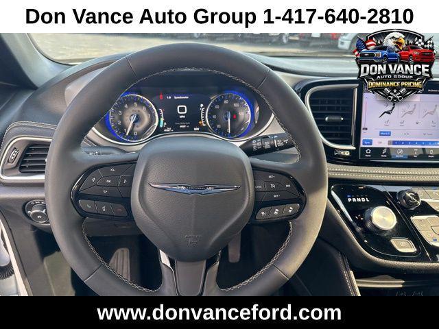 used 2025 Chrysler Pacifica car, priced at $32,985