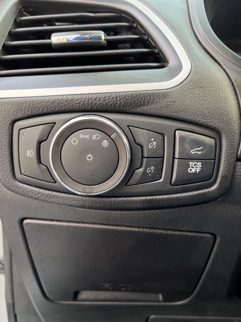 used 2022 Ford Edge car, priced at $25,847