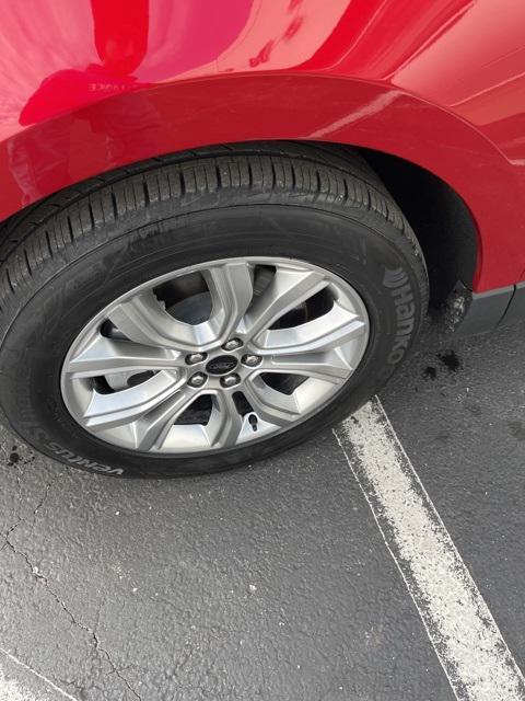 used 2024 Ford Edge car, priced at $30,374