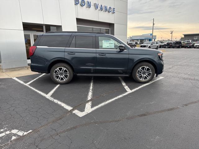 new 2025 Ford Expedition car, priced at $68,436