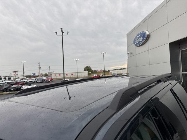 new 2025 Ford Expedition car, priced at $68,436
