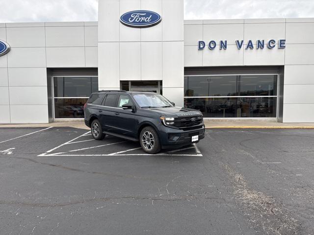 new 2025 Ford Expedition car, priced at $68,436
