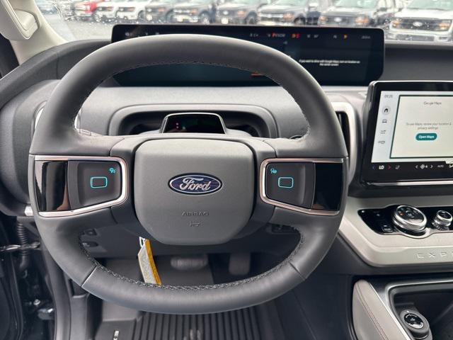 new 2025 Ford Expedition car, priced at $68,436